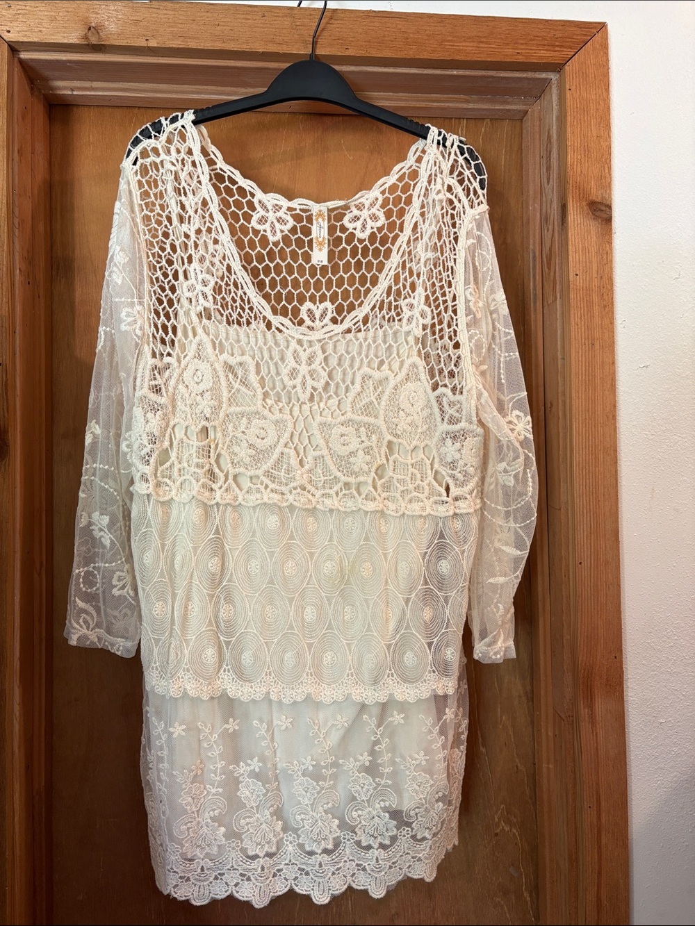 Adiva Ivory Crochet Lace Tunic Top